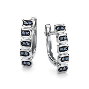 Серьги с английским замком из белого золота с сапфиром
