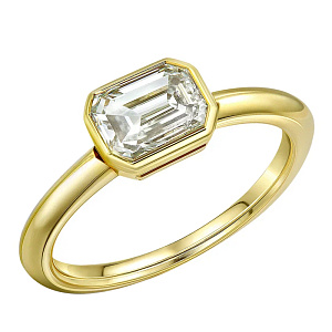 Кольцо из желтого золота с бриллиантом