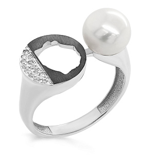 Кольцо из белого золота с жемчугом