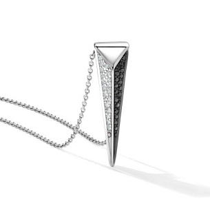 Колье из белого золота с бриллиантом