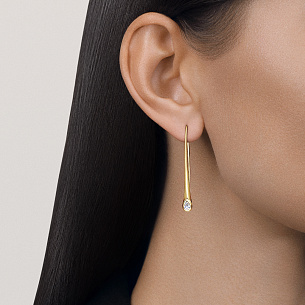 Серьги из желтого золота с бриллиантом