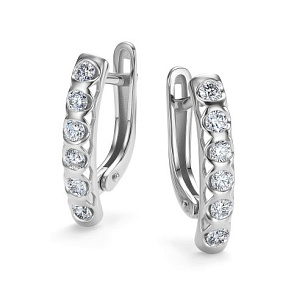 Серьги с английским замком из белого золота с бриллиантом