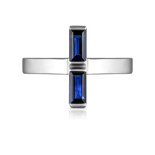 Кольцо из белого золота с сапфиром