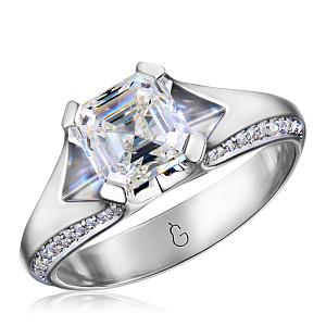 Кольцо из белого золота с бриллиантами