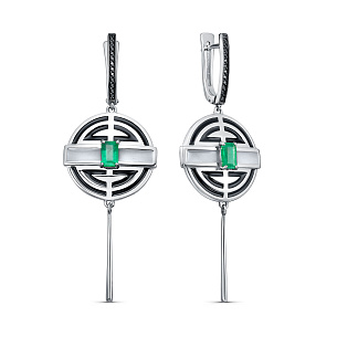 Серьги с английским замком из серебра с изумрудом