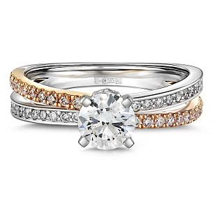 Кольцо из белого золота с бриллиантом