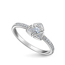 Кольцо из белого золота с бриллиантом