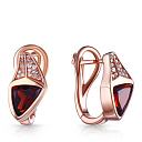 Серьги с английским замком из красного золота с бриллиантами