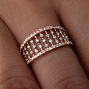 Кольцо из золота с бриллиантами