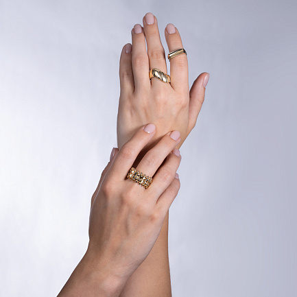 Кольцо из желтого золота