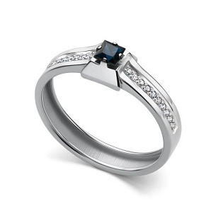 Кольцо из белого золота с бриллиантом