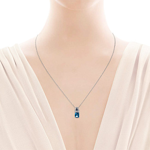 Подвеска из белого золота с бриллиантами, сапфирами, топазом