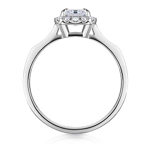 Кольцо из белого золота с бриллиантом