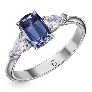 Кольцо из белого золота с бриллиантами