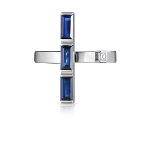 Кольцо из белого золота с бриллиантом, сапфирами