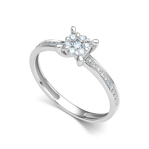 Кольцо из белого золота с бриллиантом