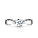 Кольцо из белого золота с бриллиантом