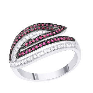 Кольцо из белого золота с рубином