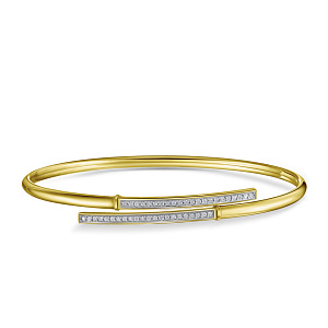 Браслет жесткий из желтого золота с бриллиантами