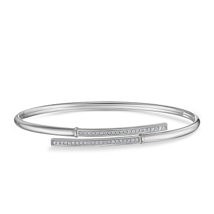 Браслет жесткий из белого золота с бриллиантами