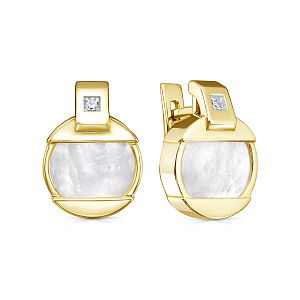 Серьги с английским замком из желтого золота с бриллиантами