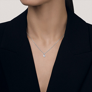 Колье из белого золота с бриллиантом, плетение якорное