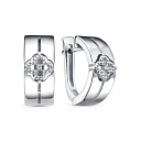 Серьги с английским замком из серебра с бриллиантами