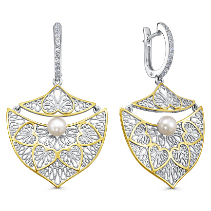 Серьги с английским замком из серебра с жемчугом