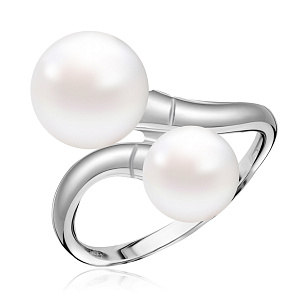 Кольцо из белого золота с жемчугом