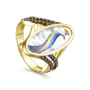 Кольцо из желтого золота с бриллиантами, перламутром