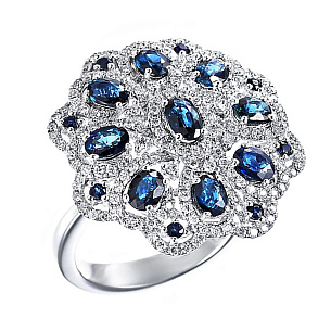 Кольцо из белого золота с сапфиром