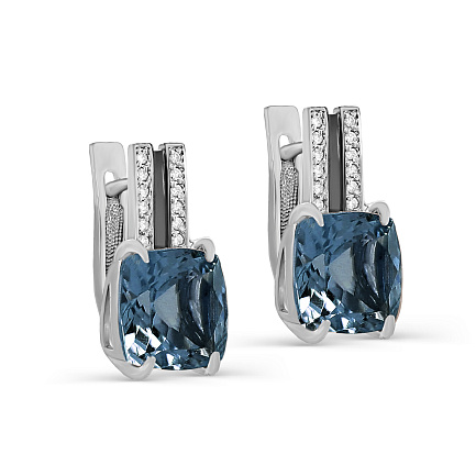 Серьги с английским замком из белого золота с бриллиантами