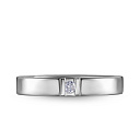 Кольцо обручальное из белого золота с бриллиантом