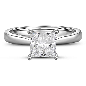 Кольцо из белого золота с бриллиантом