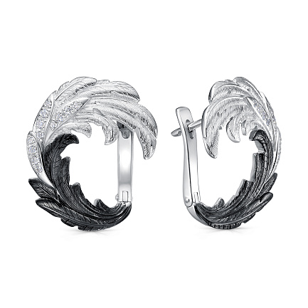 Серьги с английским замком из серебра с фианитом