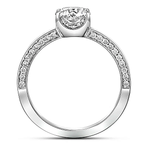 Кольцо из белого золота с бриллиантом