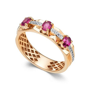 Кольцо из красного золота с бриллиантом