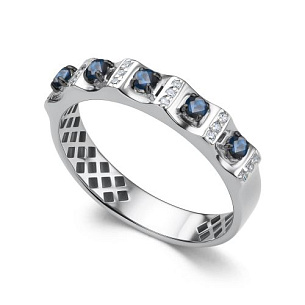 Кольцо из белого золота с бриллиантом