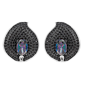 Серьги с английским замком из серебра с шпинелями, фианитами