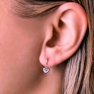 Серьги с французским замком из белого золота с бриллиантом