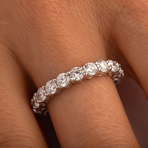 Кольцо из белого золота с бриллиантами