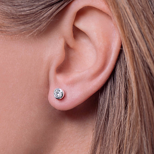 Моносерьга из белого золота с бриллиантом