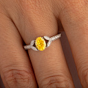 Кольцо из белого золота с бриллиантами