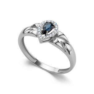 Кольцо из белого золота с бриллиантом