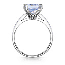 Кольцо из серебра с фианитом