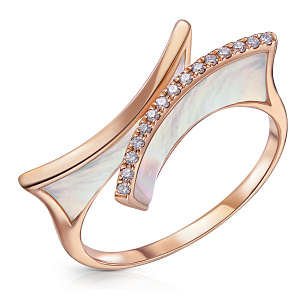 Кольцо из красного золота с перламутрами и бриллиантами