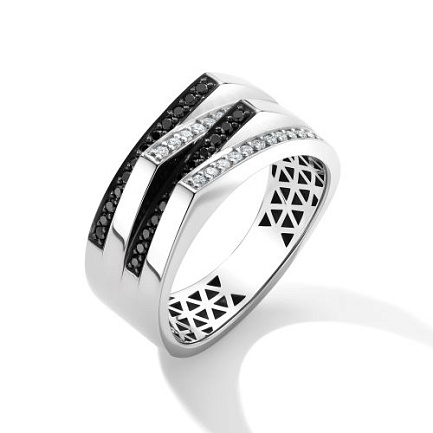 Кольцо из белого золота с бриллиантами