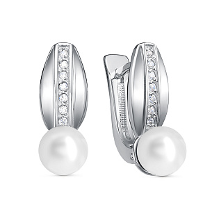 Серьги с английским замком из серебра с жемчугом